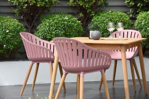 LifestyleGarden Nassau DuraOcean 4 Seat Square Dining Set - Pink