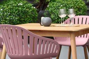 LifestyleGarden Nassau DuraOcean 4 Seat Square Dining Set - Pink