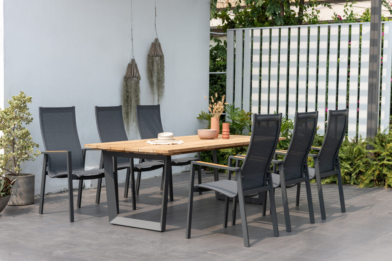 LifestyleGarden Palau 6 Seat Dining Set