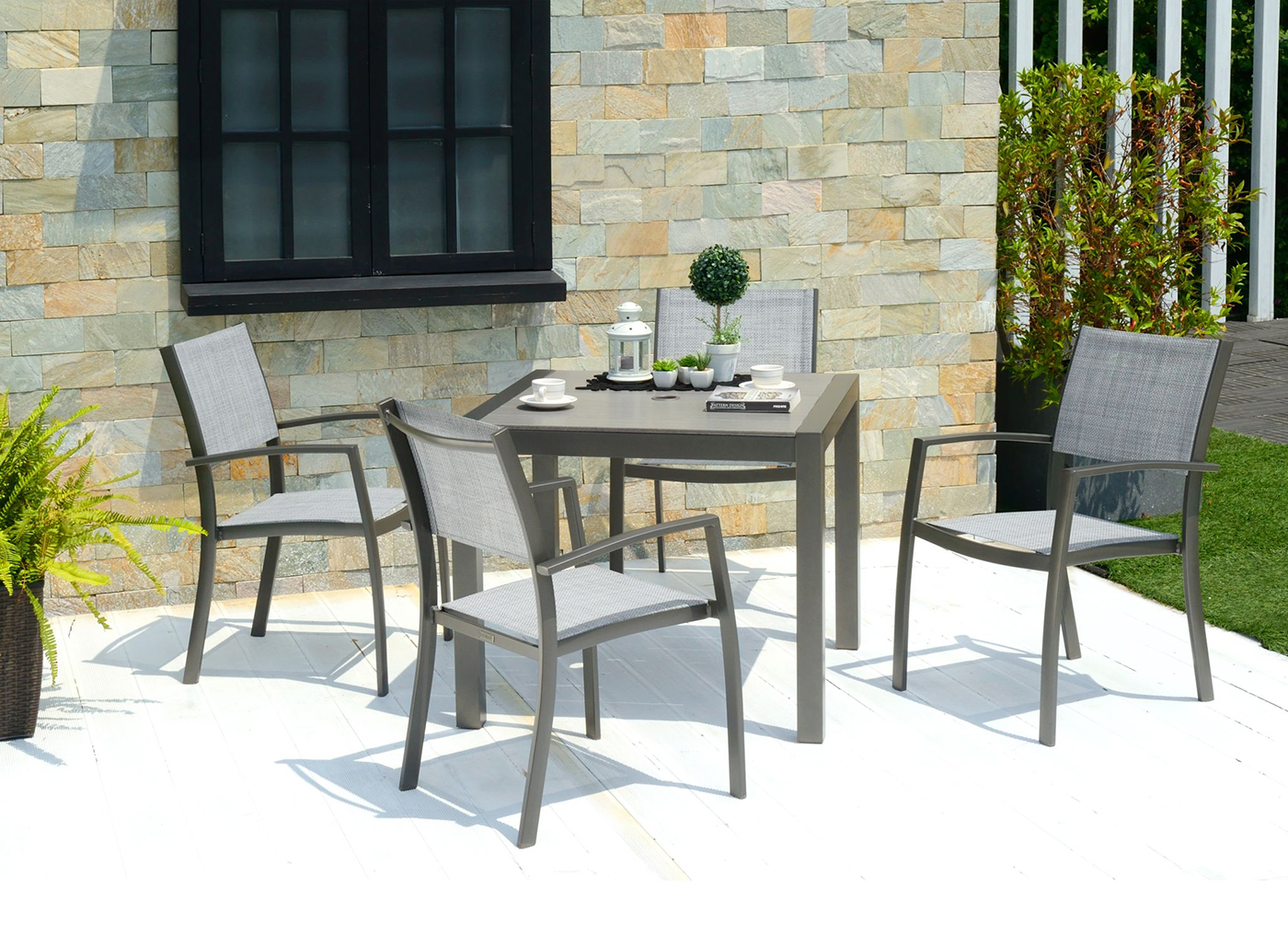 LifestyleGarden Solana 4 Seat Square Dining Set including Parasol and Base