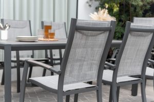 LifestyleGarden Urbanite Panama Dark 8 Seat Mixed Dining Set